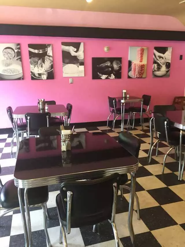 Annie May’s Sweet Cafe
