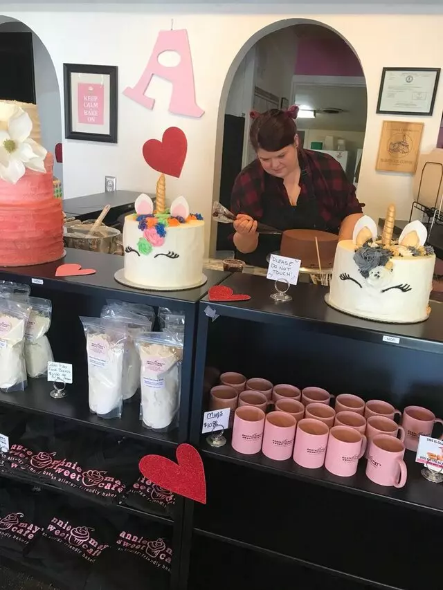 Annie May’s Sweet Cafe